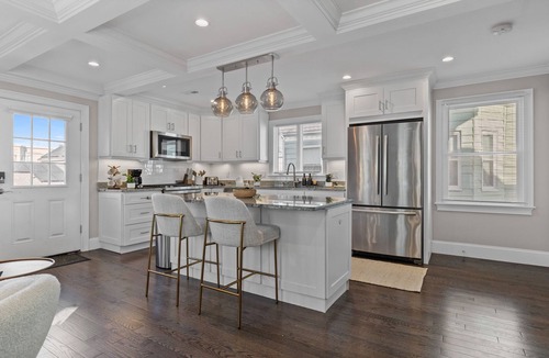 Winter Hill Apartment | Somerville Gem! Steps to Union Sq + Transit