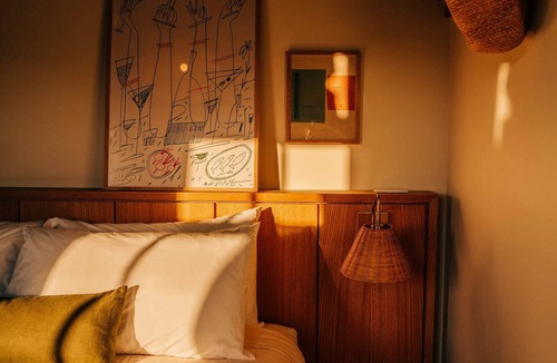 Collingwood Hotel | Somewhere Inn Collingwood