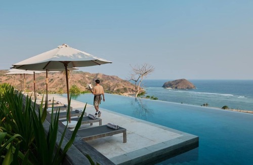 Kuta Villa | Somewhere Villa Near Mandalika