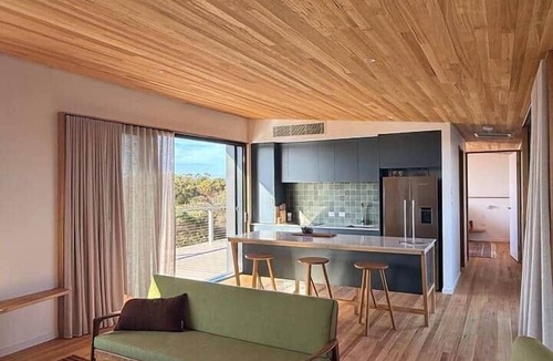 Newland House | sommerhus a Danish inspired beach front retreat