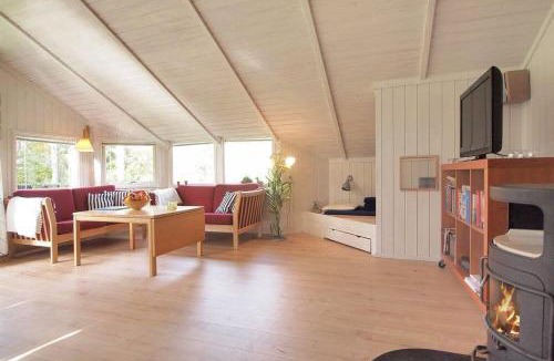 Marielyst House | Sommerhus i Marielyst med Spa og Sauna, incl el og vand, tæt på by og strand