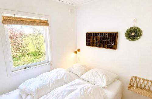 Melby House | Sommerhus Med Anneks Nær Hyllingebjerg Strand