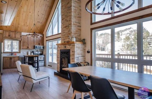 Saint Come Ski Chalet | Sommet | spa | dogfriendly | ski in ski out