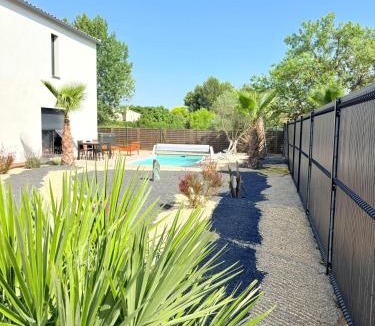 Teyran Villa | Somptueuse villa luxueuse piscine jacuzzi