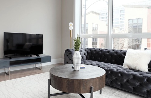 River North Apartment | Sonder | 943 Crosby | Sleek 1BR