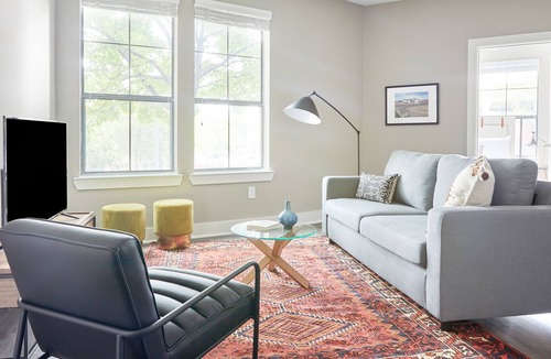 Central East Austin Apartment | Sonder at East Eleventh | Three-Bedroom Apartment