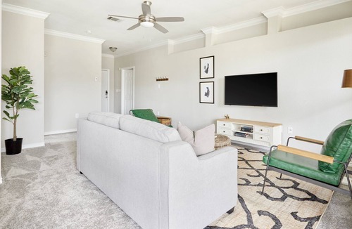 Medical Center District Apartment | Sonder at Med Center | Superior Two-Bedroom Apartment w/ Balcony