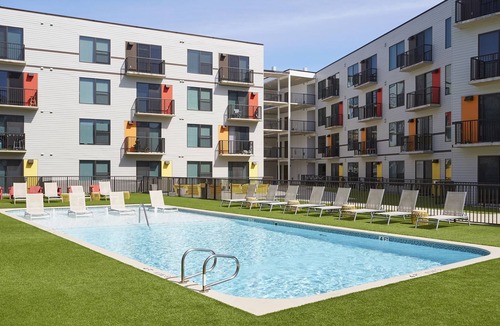Midtown Apartment | Sonder at Mid Main Lofts