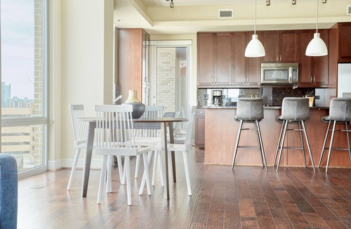 Downtown Austin Apartment | Sonder at The Catherine | Three-Bedroom Apartment w/Balcony