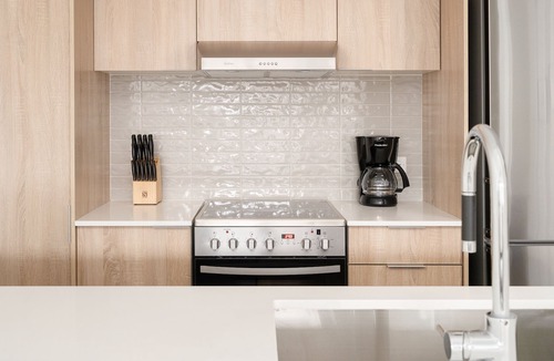 Griffintown Apartment | Sonder at The Richmond | Spacious One-Bedroom Apartment