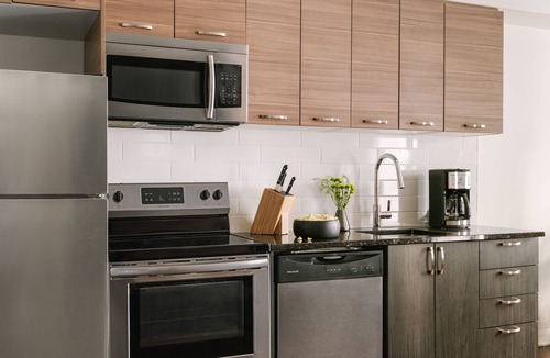 International District Apartment | Sonder Penny Lane | Queen Studio Apartment
