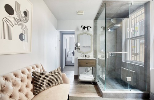 Church and Wellesley Apartment | Sonder The Wellesley | Superior Queen Room