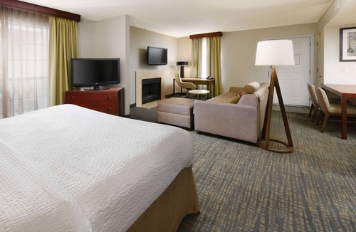 Northeast Heights Hotel | Sonesta ES Suites Albuquerque
