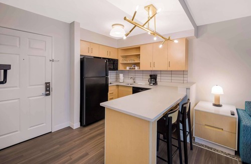 Andover Hotel | Sonesta ES Suites Andover Boston