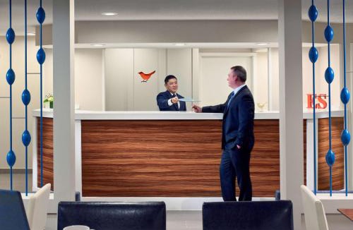 Williston South Hotel | Sonesta ES Suites Burlington