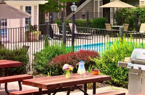 The Galleria Hotel | Sonesta ES Suites Houston Galleria