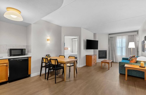 Palm Valley Hotel | Sonesta ES Suites Phoenix Goodyear