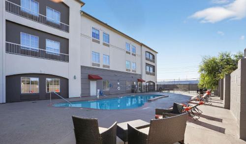 Houston Hotel | Sonesta Essential Hotel Houston-I-45 Spring