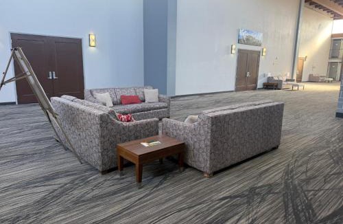 Rapid City Hotel | Sonesta Essential - Rapid City