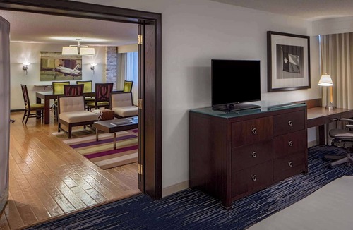 Greater Greenspoint Hotel | Sonesta Hotel Houston IAH Airport