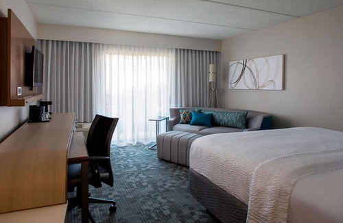 Norcross Hotel | Sonesta Select Atlanta Norcross
