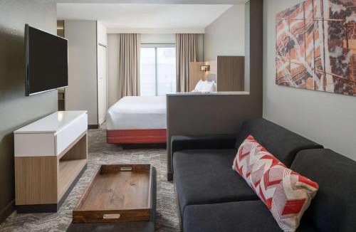 Donelson Hotel | Sonesta Select Nashville Airport Suites