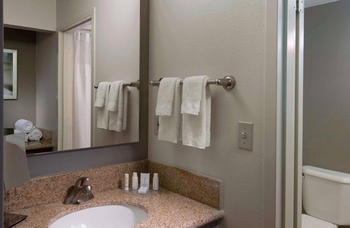 Pleasant Hill Hotel | Sonesta Select Pleasant Hill