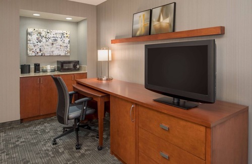 Bridle Trails Hotel | Sonesta Select Seattle Bellevue Redmond