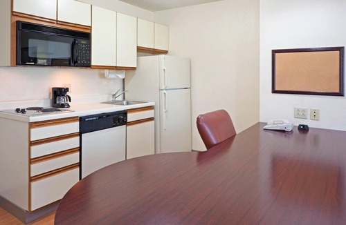 Horsham Hotel | Sonesta Simply Suites Philadelphia Willow Grove