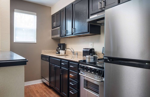 Renton Hotel | Sonesta Simply Suites Seattle Renton