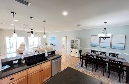 Dauphin Island House | Sonny Side~Beach Front~Private Heated Pool