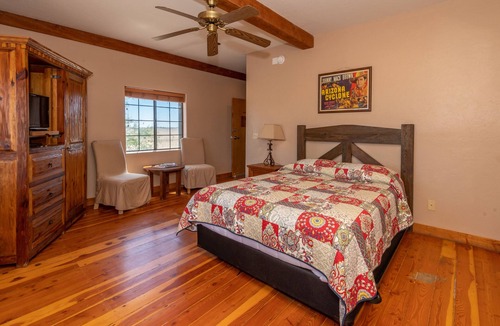 Sonoita Hotel | Sonoita Inn