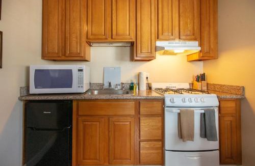 Boyes Hot Springs House | Sonoma Getaway for Two - Great Location