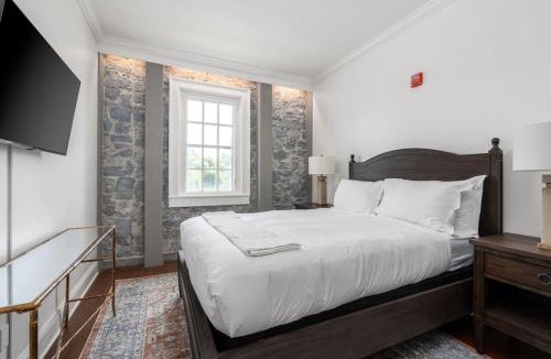 Santa Rosa Hotel | Sonoma Stonehouse Hotel