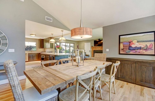 Sonoma House | Sonoma Vineyard Estate - 3bd/2bth