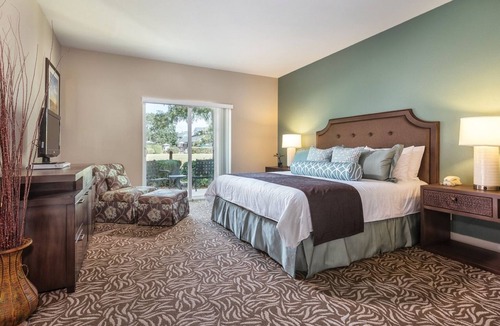 Windsor Resort | Sonoma | Vineyard Getaway & Outdoors | Pool | 2BR Twin