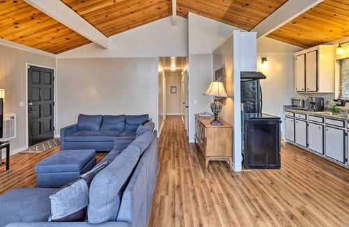 Mono Vista Cabin | Sonora Cabin w/ Deck + Private Yard!