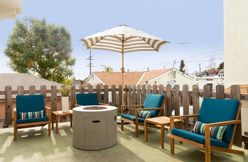 North Pacific Beach Apartment | Sonrisa 3 Unit Buyout