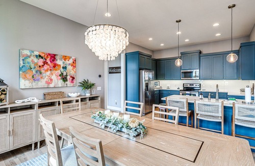 Eufaula House | Sons & Sunshine close to Tower Court Pool!