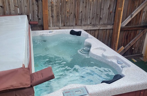 Laramie House | Soothing 1 level 4-bedroom duplex with WiFi in Laramie