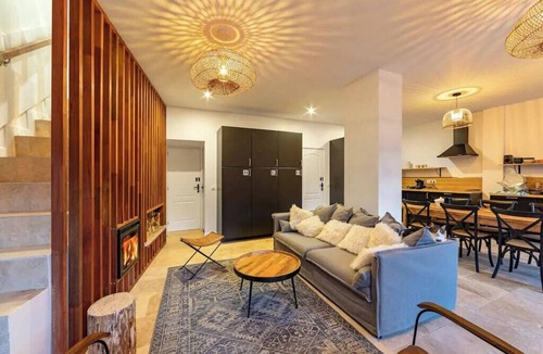 Rencurel House | Sophie's House