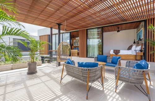 Nakula Villa | Sophisticated 3-Bedroom Designer Pool Villa in Central Seminyak