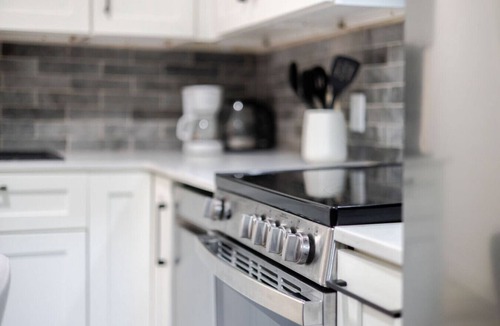 Sainte-Marie Apartment | Sophisticated 3BR with Outdoor Retreat