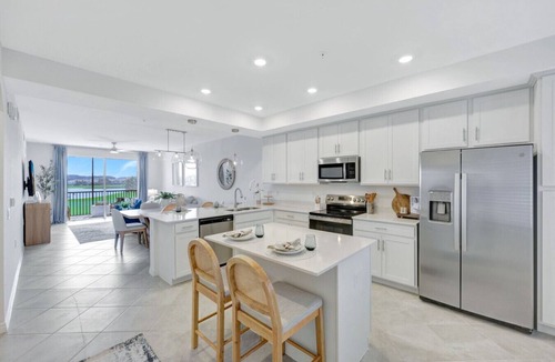 Immokalee Condo | Sophisticated Condo for a Relaxing Stay at The National Golf and CC