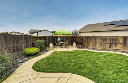 Stockton House | Sophisticated Sanctuary: 8 Mi to Lodi Wineries!
