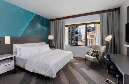 Downtown Houston Hotel | Sophisticated Urban Retreat w Scenic Houston Views