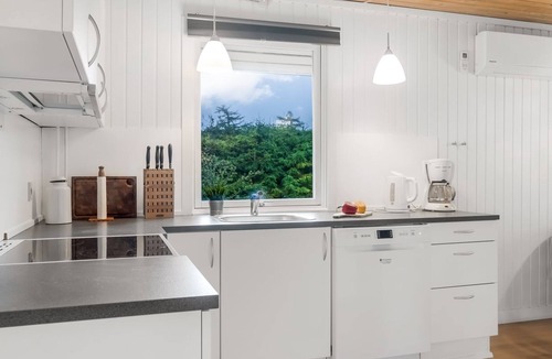 Trend House | "Soraya" - 700m to the fjord by Interhome