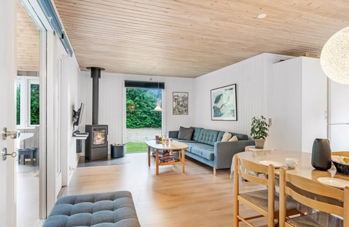 Trend House | "Soraya" - 700m to the fjord by Interhome