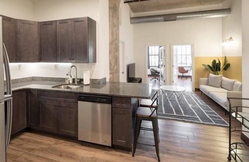 West Poplar Apartment | Sosuite | 2BR Apt w W/D, Gym, On-Site Restaurant