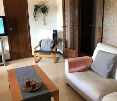 Horta de Sant Joan Apartment | Sota Picasso